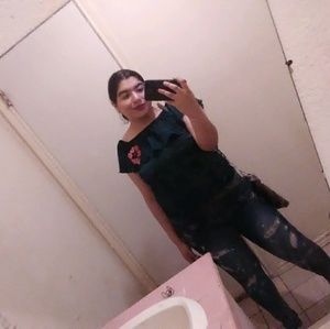 Meet your Posher, Catalina